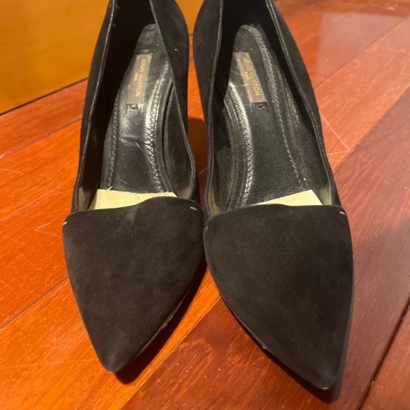 Louis Vuitton heels - Picture 3 of 5